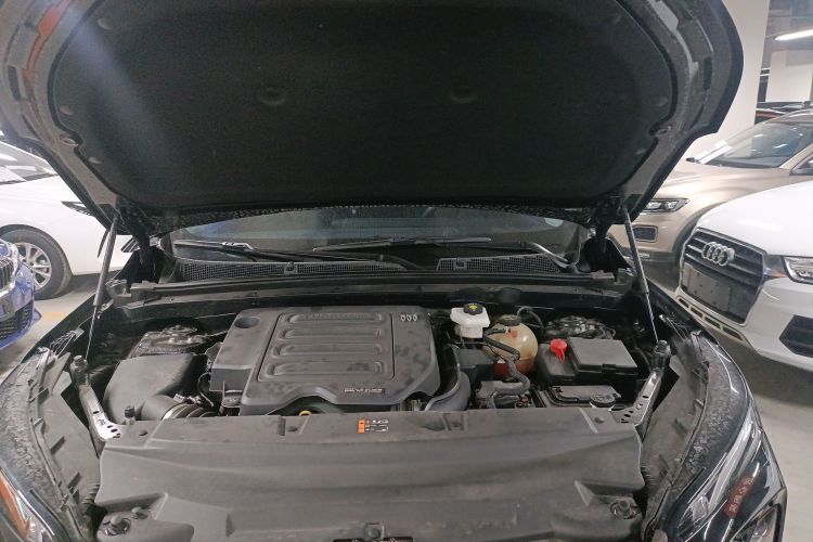 别克 昂科威 2025款 25T 进享白金版机舱底盘24