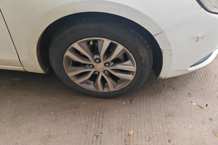 别克 英朗 2018款 18T 自动精英型车身外观6007