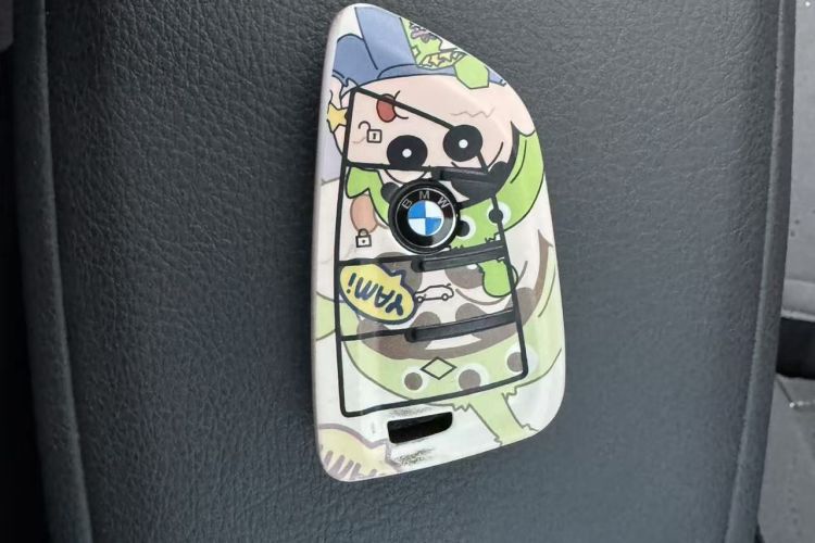 宝马2系旅行车 2016款 218i 时尚型中控内饰11