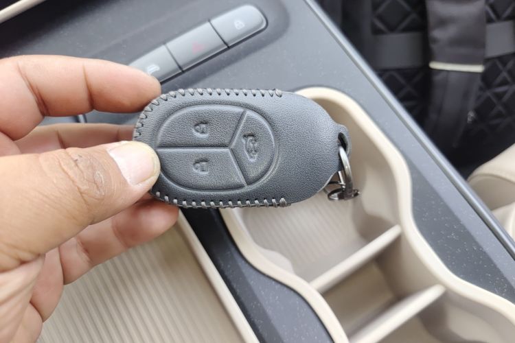 蔚来ET5 2022款 75kWh中控内饰11