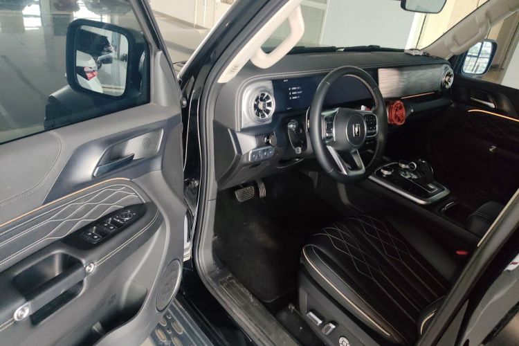 坦克300 2023款 城市版 2.0T 我看型中控内饰7003