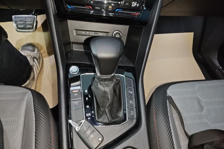 大众 途观X 2022款 330TSI 两驱旗舰版局部细节18