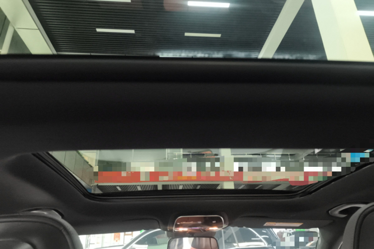 奔驰C级 2025款 C 260 L 运动版局部细节22