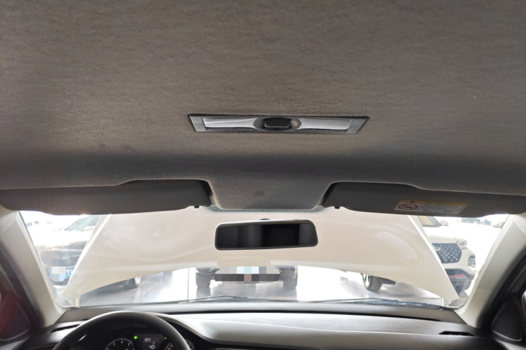 大众 朗逸 2017款 1.6L 手动风尚版中控内饰22