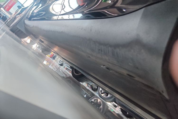 特斯拉 Model Y 2022款 后轮驱动版局部细节9002