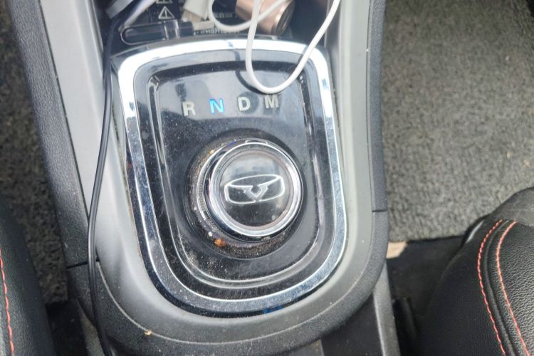 凯翼C3 2015款 1.5L AMT金钻版中控内饰18