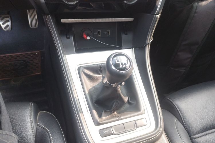 名爵 MG6 2017款 20T 手动豪华智联版 国V中控内饰18