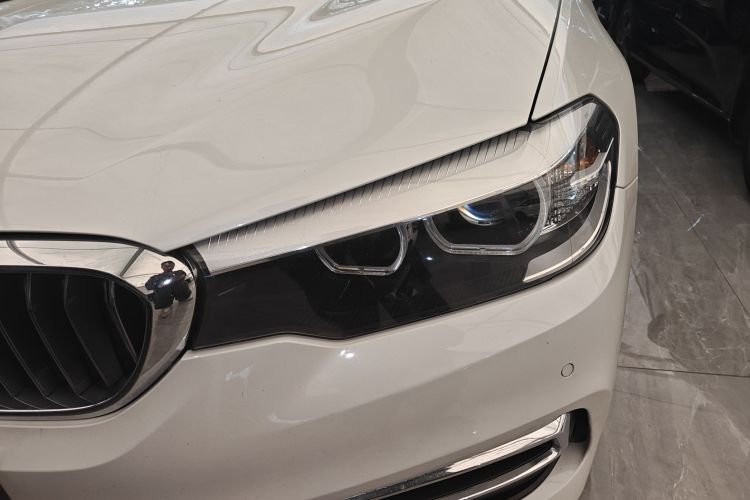 宝马5系 2019款 525Li 豪华套装局部细节36