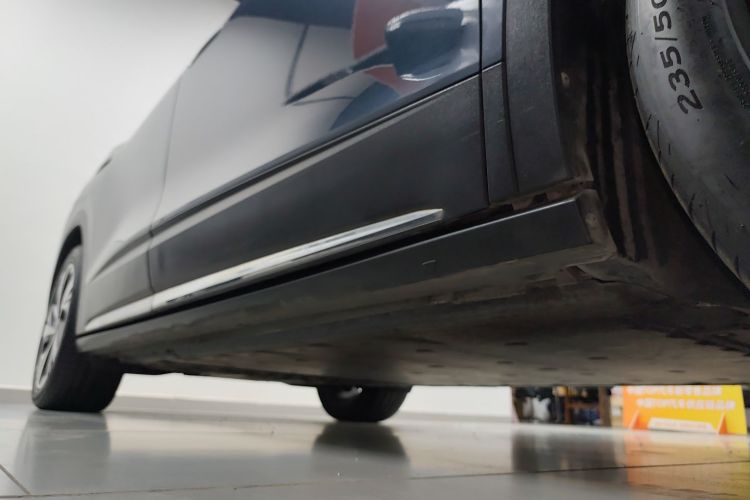 大众 ID.6 CROZZ 2022款 长续航PRO版机舱底盘29