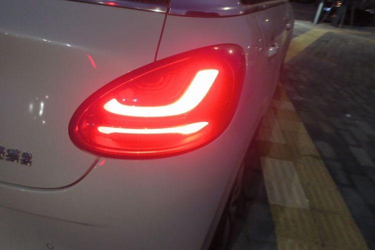 五菱汽车 五菱缤果 2024款 333km 悦享款车身外观9