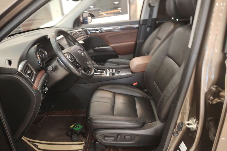 广汽传祺 传祺GS8 2017款 320T 两驱豪华智联版（七座）局部细节19