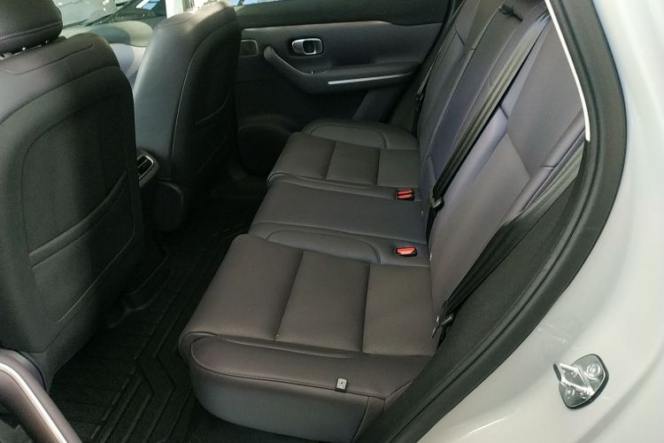 零跑汽车 零跑C10 2024款 530智享版中控内饰7004