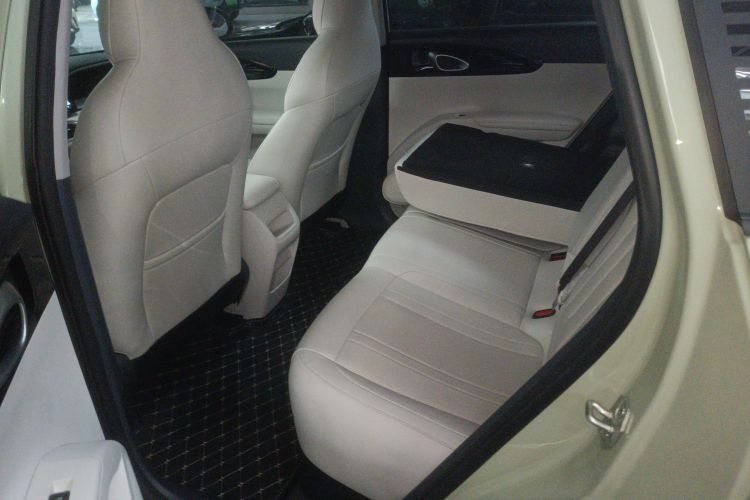 吉利银河 星愿 2025款 310km 青春版中控内饰21