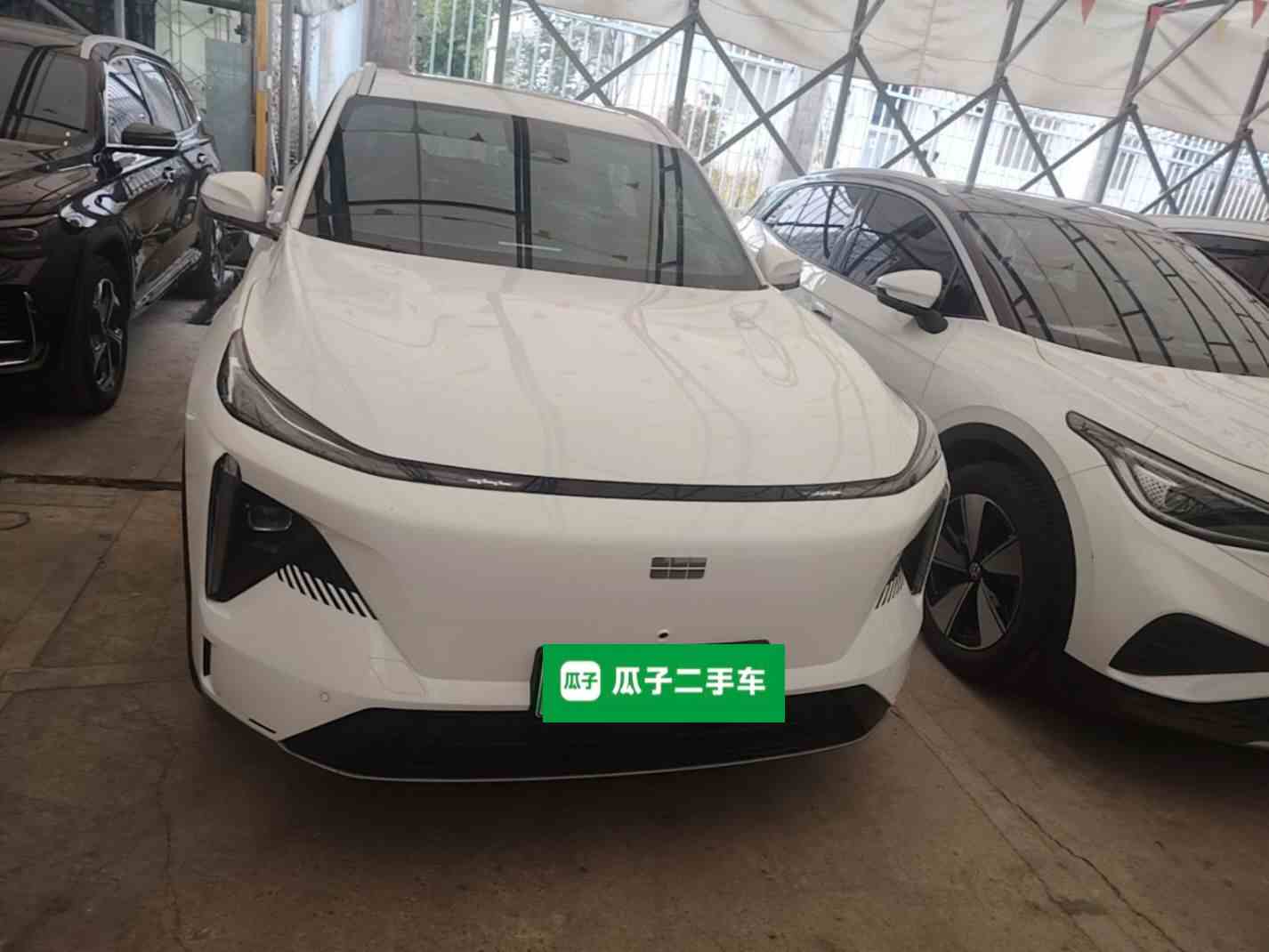 吉利银河 银河L7 2024款 1.5T 115km MAX  龙腾版(1)