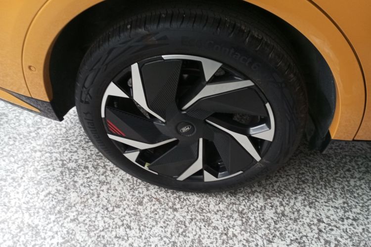 福特 蒙迪欧 2024款 2.0T E-混动运动版 ST-Line车身外观6008