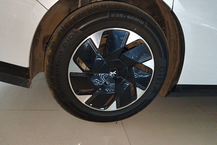 小鹏P7+ 2024款 超长续航 Max车身外观6008