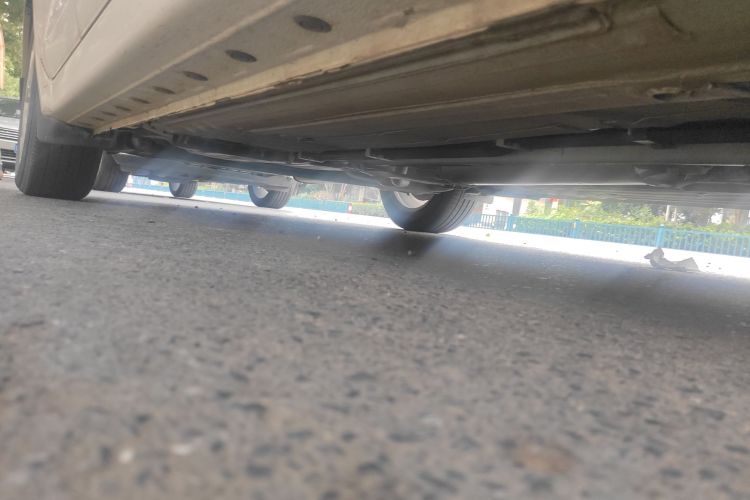 日产 轩逸 2019款 经典 1.6XL CVT豪华版局部细节9001