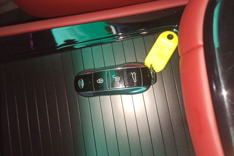 SERES赛力斯 赛力斯SF5 2021款 四驱自由远征版中控内饰7001