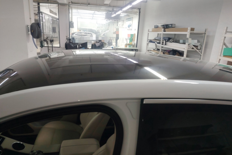 鸿蒙智行 问界M5 2022款 增程四驱至臻版局部细节57