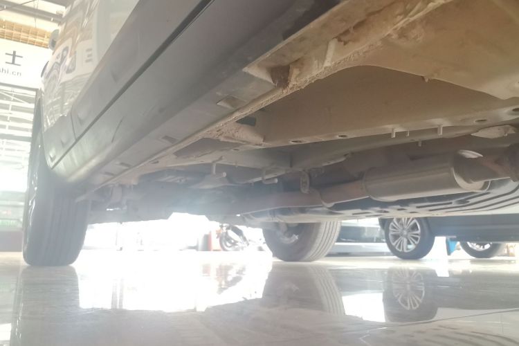 吉利汽车 博越 2021款 百万款 1.8TD DCT两驱豪华型机舱底盘29