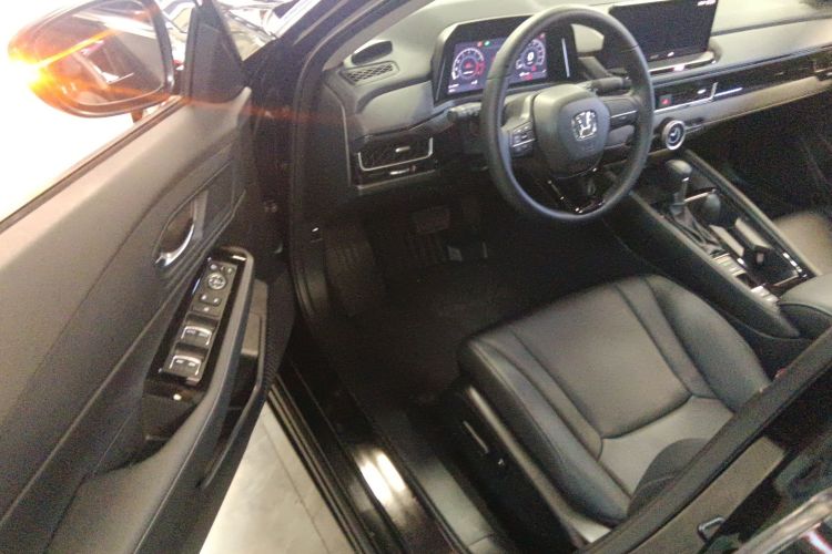 本田 英仕派 2025款 260TURBO 典雅版中控内饰20