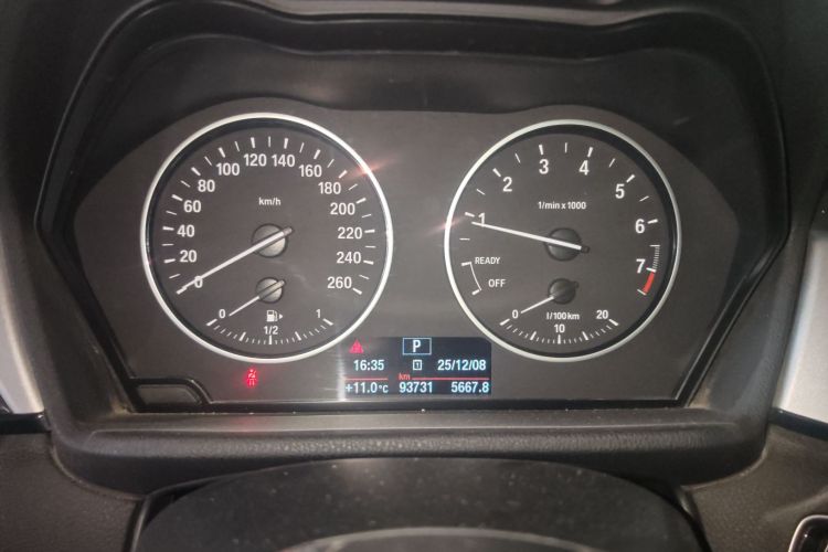 宝马X1 2018款 sDrive18Li 时尚型中控内饰14