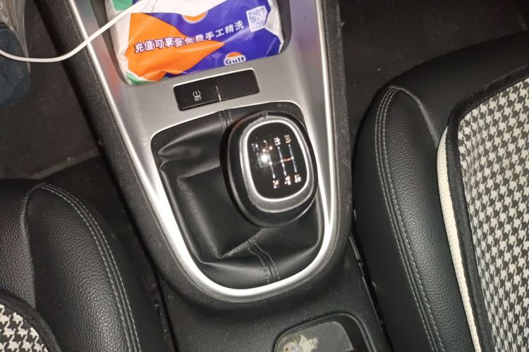 起亚 福瑞迪 2018款 1.6L 手动智享天窗版Value中控内饰18