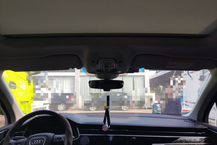 奥迪Q7 2021款 55 TFSI quattro S line运动型中控内饰22