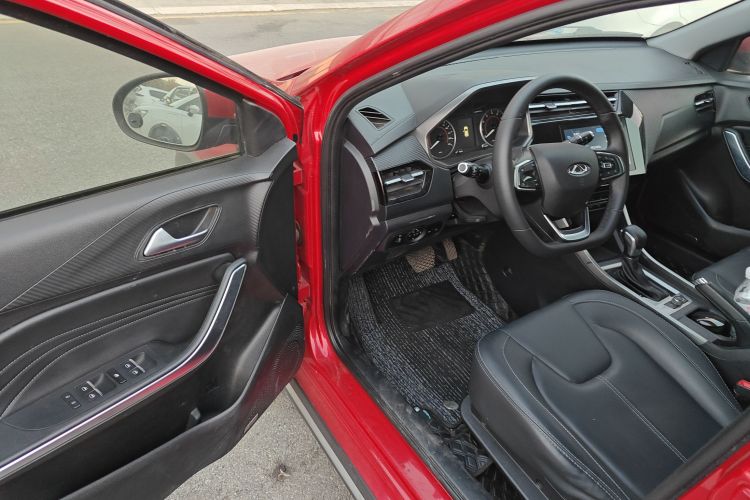 奇瑞 瑞虎3X 2021款 PLUS 1.5L CVT痛快红枣版II型中控内饰20