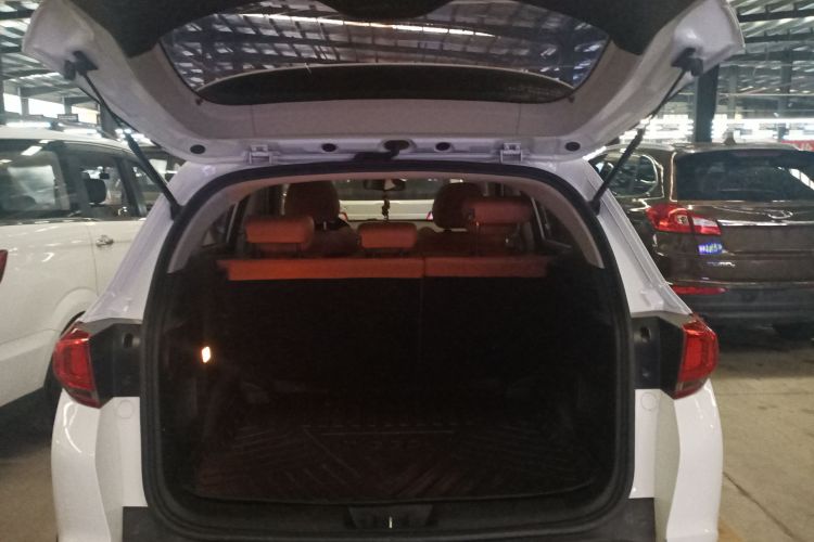 奇瑞 瑞虎7 2016款 1.5T 手动耀目版局部细节23