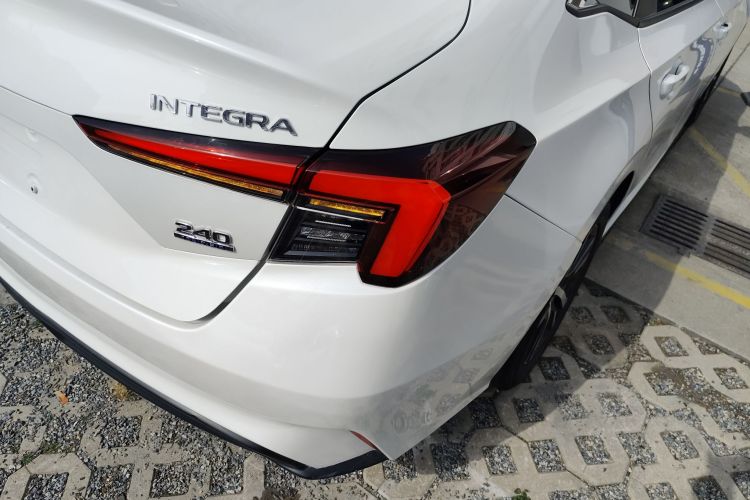 本田 型格 2023款 240TURBO CVT科技版车身外观6004