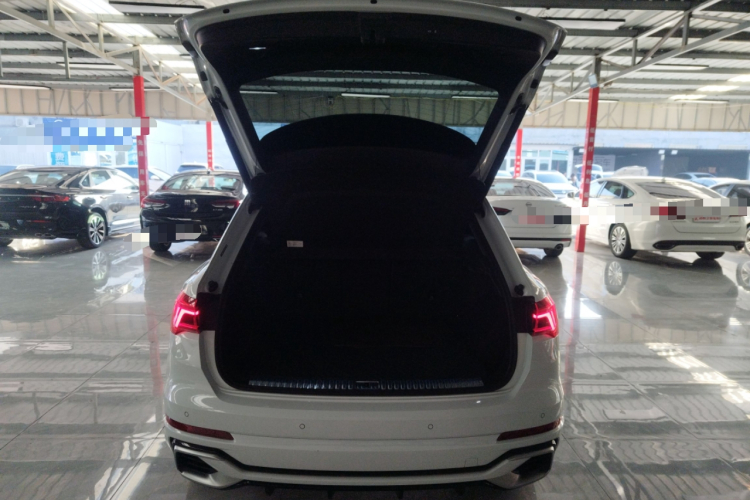 奥迪Q3 2024款 40 TFSI 时尚动感型局部细节23