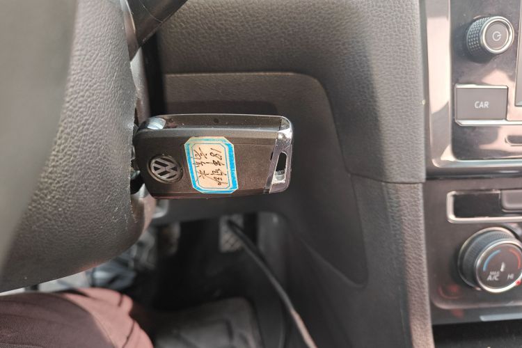 大众 高尔夫 2018款 230TSI 自动舒适型中控内饰7001