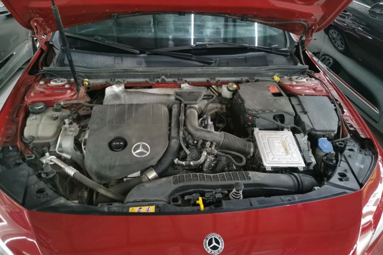 奔驰A级 2021款 A 200 L 运动轿车时尚型局部细节24