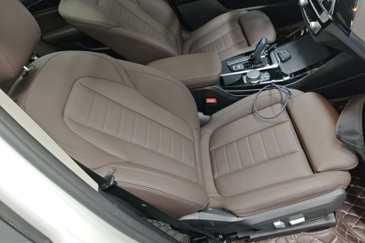 宝马iX3 2021款 改款 领先型局部细节41