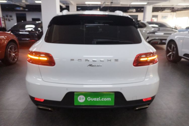 保时捷 2017款  Macan 2.0T车身外观6