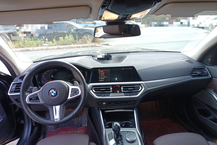 宝马3系 2021款 325Li M运动曜夜套装中控内饰7002