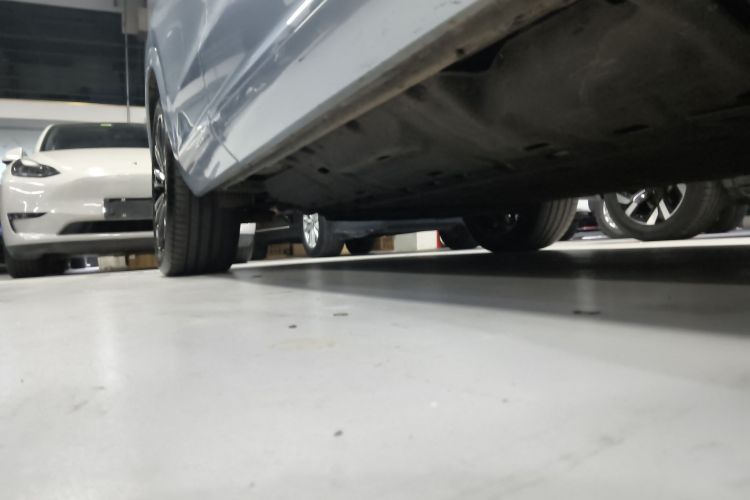 鸿蒙智行 问界M7 2024款 1.5T 后驱Plus版 5座局部细节9001