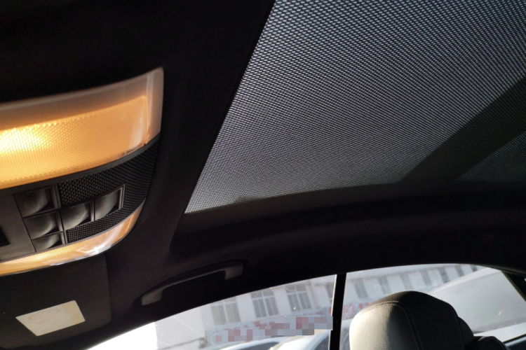 奔驰E级(进口) 2014款 E 200 轿跑版中控内饰22