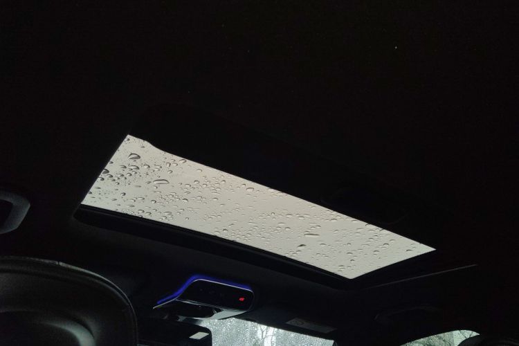 奔驰C级 2022款 改款 C 200 L 运动版局部细节22