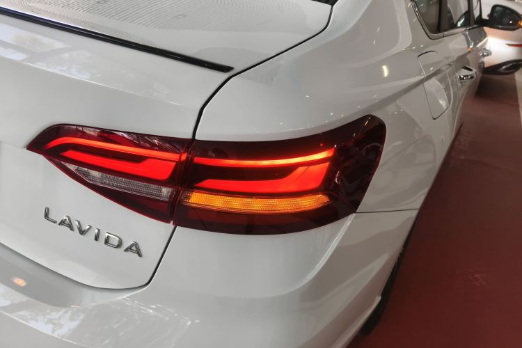 大众 朗逸 2024款 300TSI DSG星空领先版车身外观6006