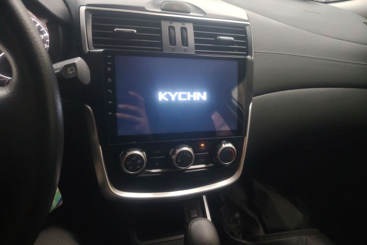 日产 骐达TIIDA 2020款 1.6L CVT酷动版中控内饰16