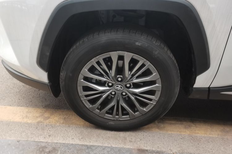 丰田 威兰达 2023款 2.0L CVT四驱豪华PLUS版车身外观6007