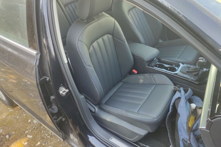 大众 帕萨特新能源 2025款 430PHEV 混动商务版局部细节41