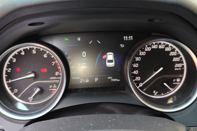 丰田 凯美瑞 2023款 2.0G 豪华版中控内饰14