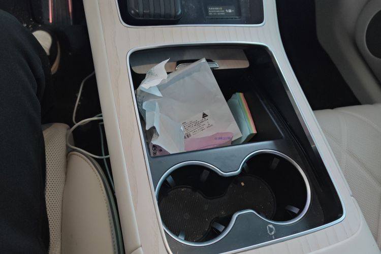 鸿蒙智行 享界S9 2024款 纯电 Ultra 四驱旗舰版中控内饰18