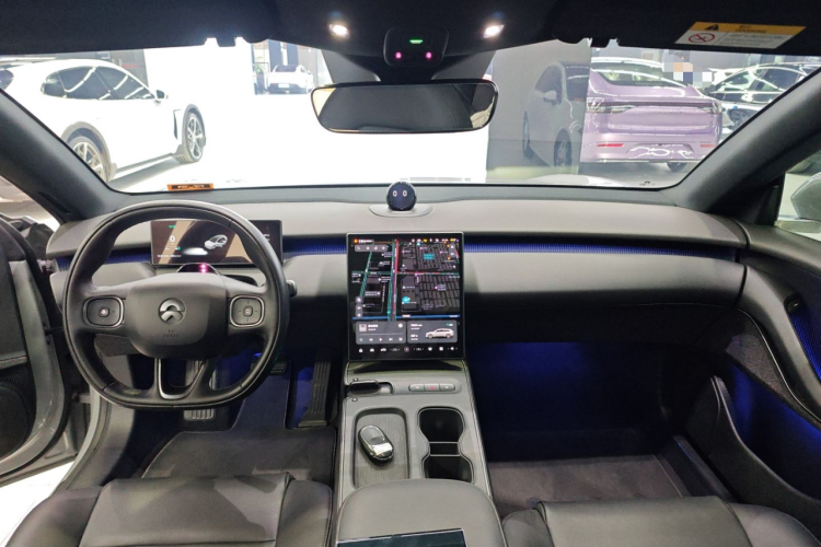 蔚来ET5T 2023款 75kWh Touring中控内饰12
