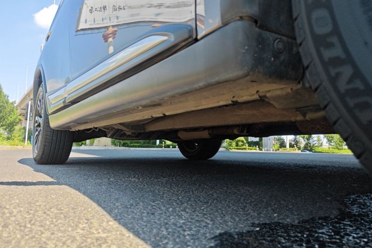 三菱 欧蓝德 2020款 2.4L 四驱致享版 7座局部细节9001