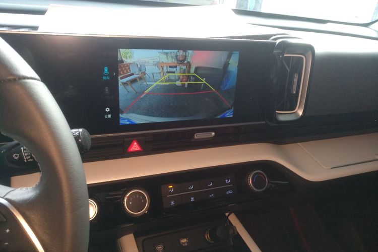 北京现代ix35 2023款 沐飒 2.0L 豪华版DLX中控内饰16