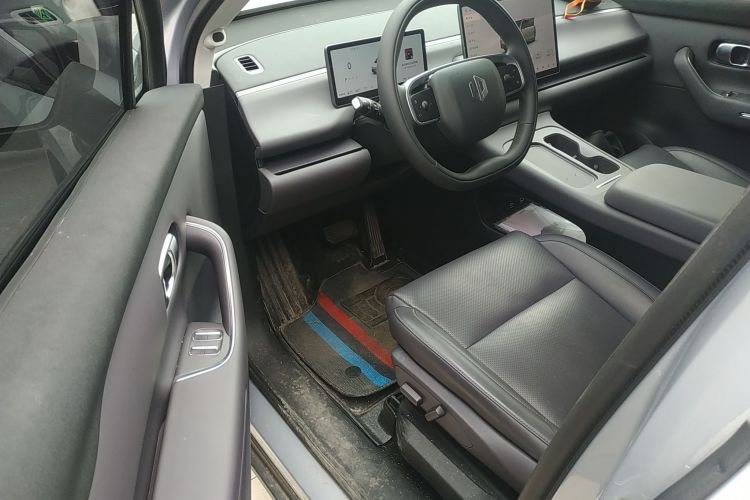 零跑汽车 零跑C16 2024款 增程 200智享版中控内饰7003